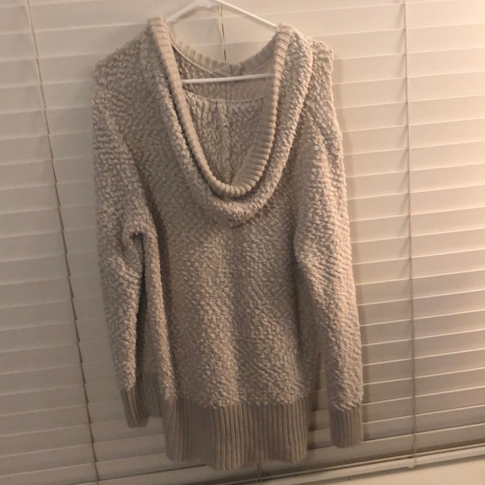 Creme pull over - Picture 2 of 2
